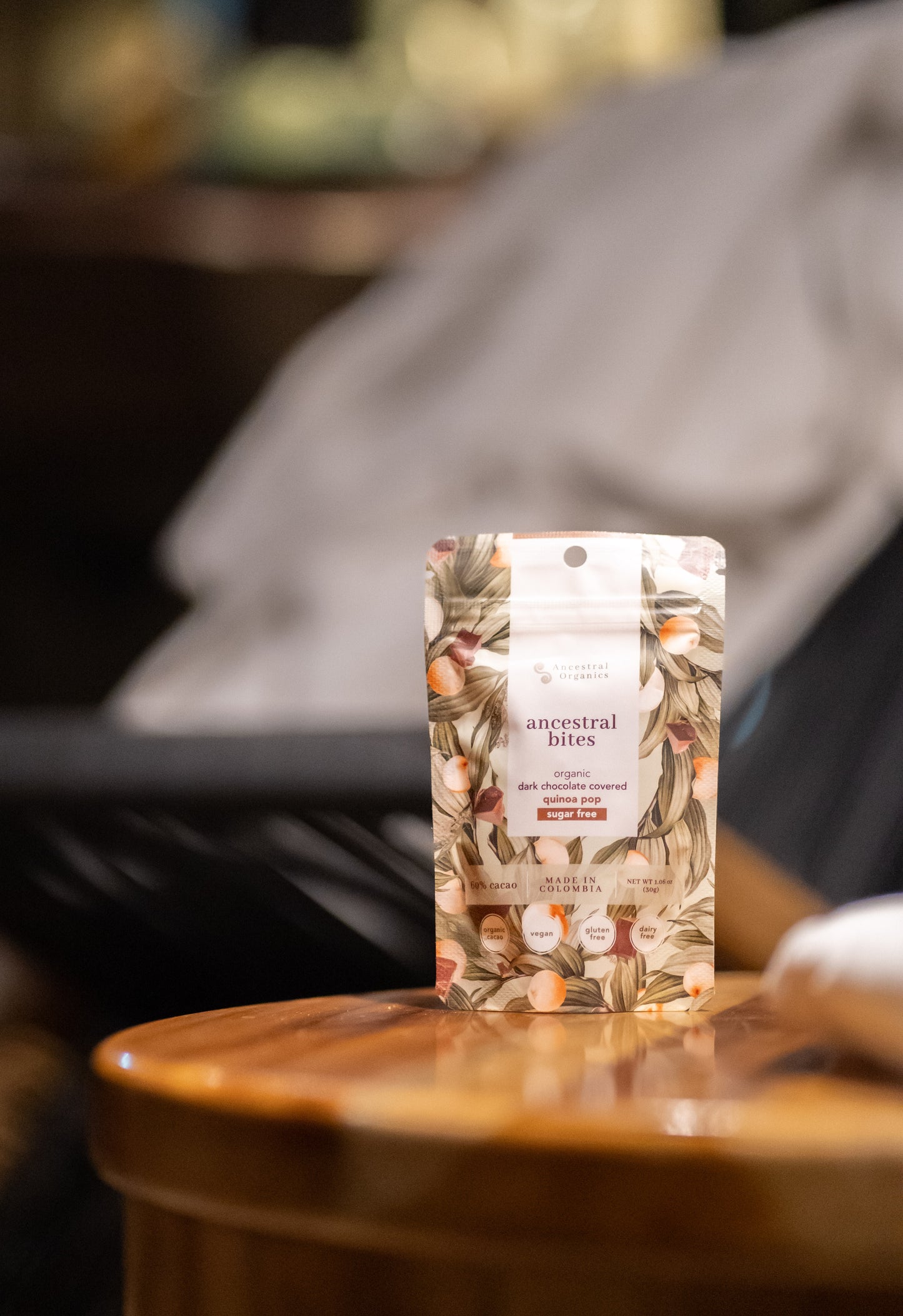 Quinoa Pop Orgánica con Chocolate Oscuro 60% Sin Azúcar | Sin azúcar ni Lácteos· Snack Crujiente de Proteína y Antioxidantes