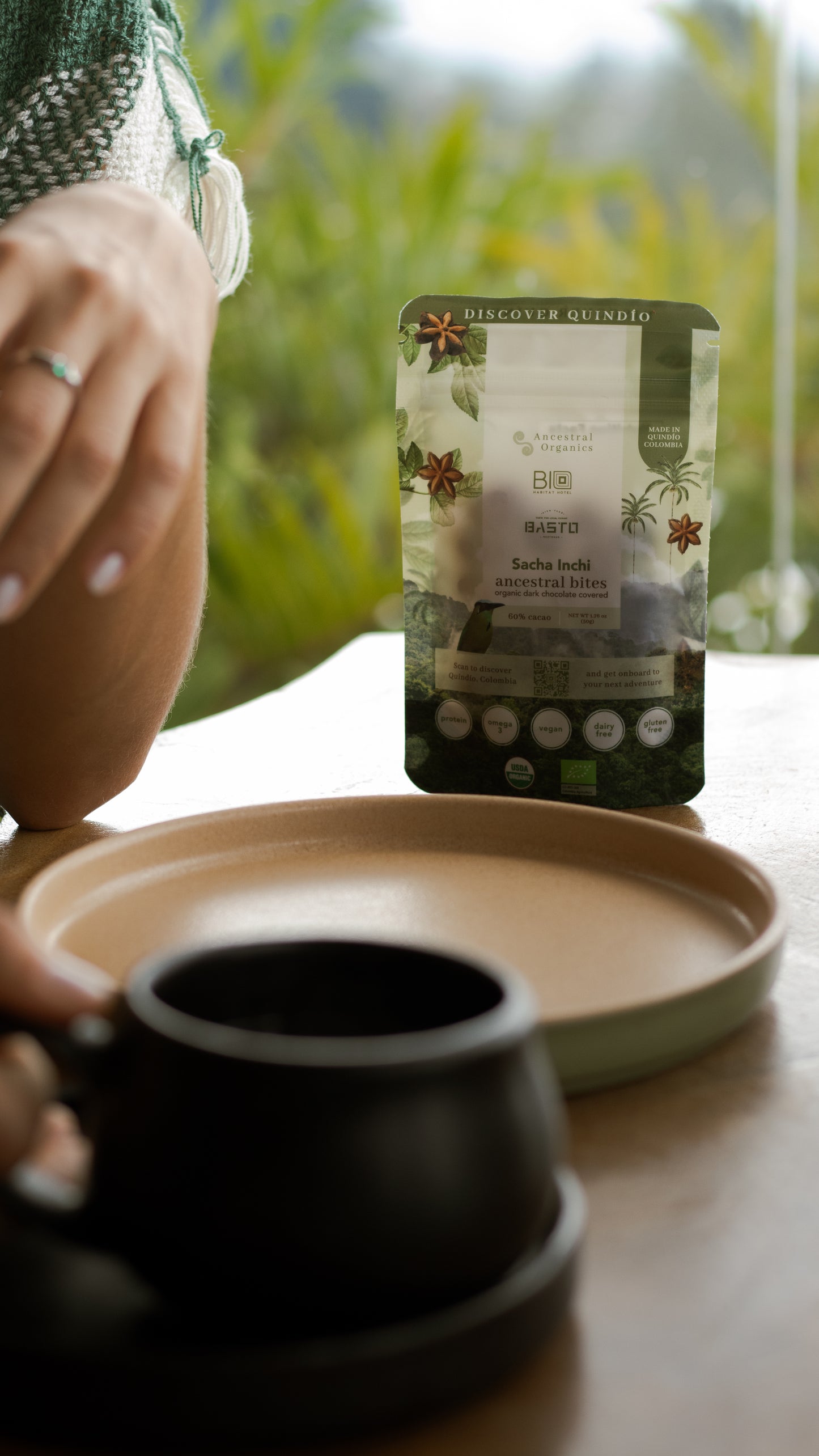 Bites de Sacha Inchi Orgánico con Chocolate Oscuro 60% | Snack Proteico y Antioxidante, Rico en Omega 3 · Endulzados con Panela